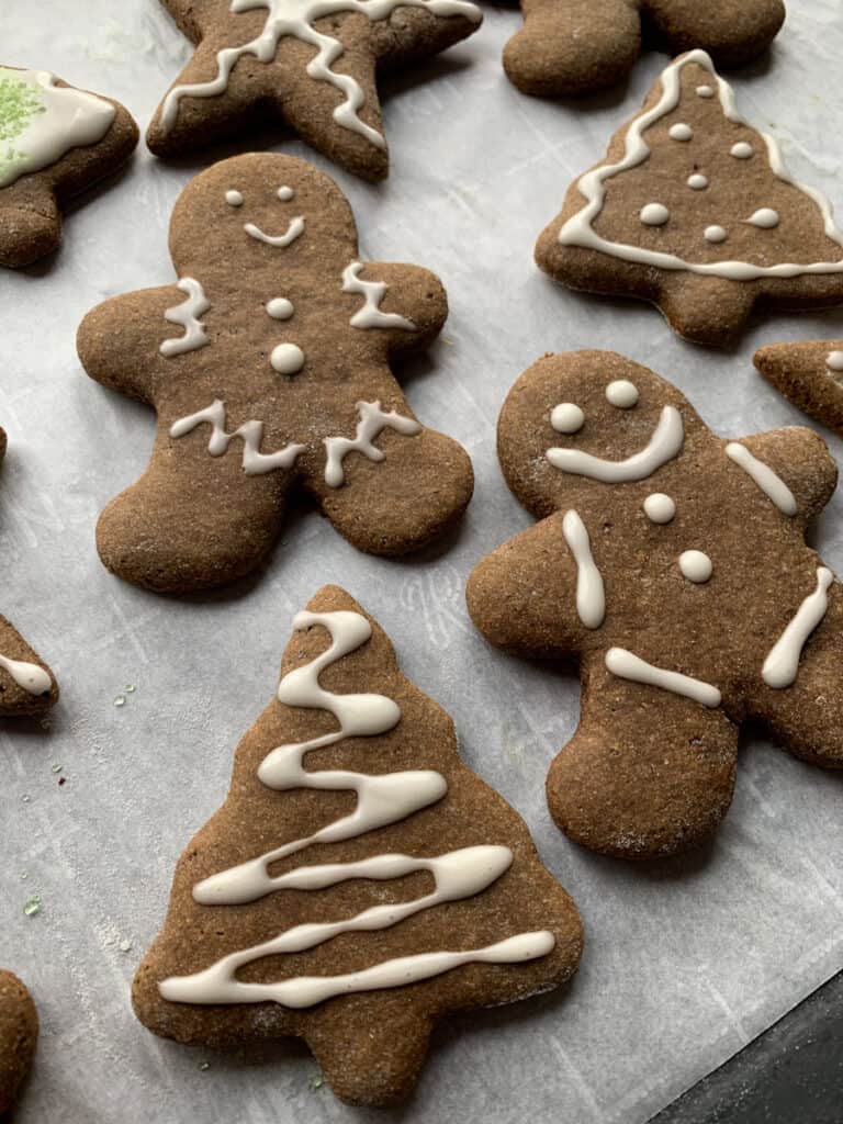 chewy gingerbread cookies
