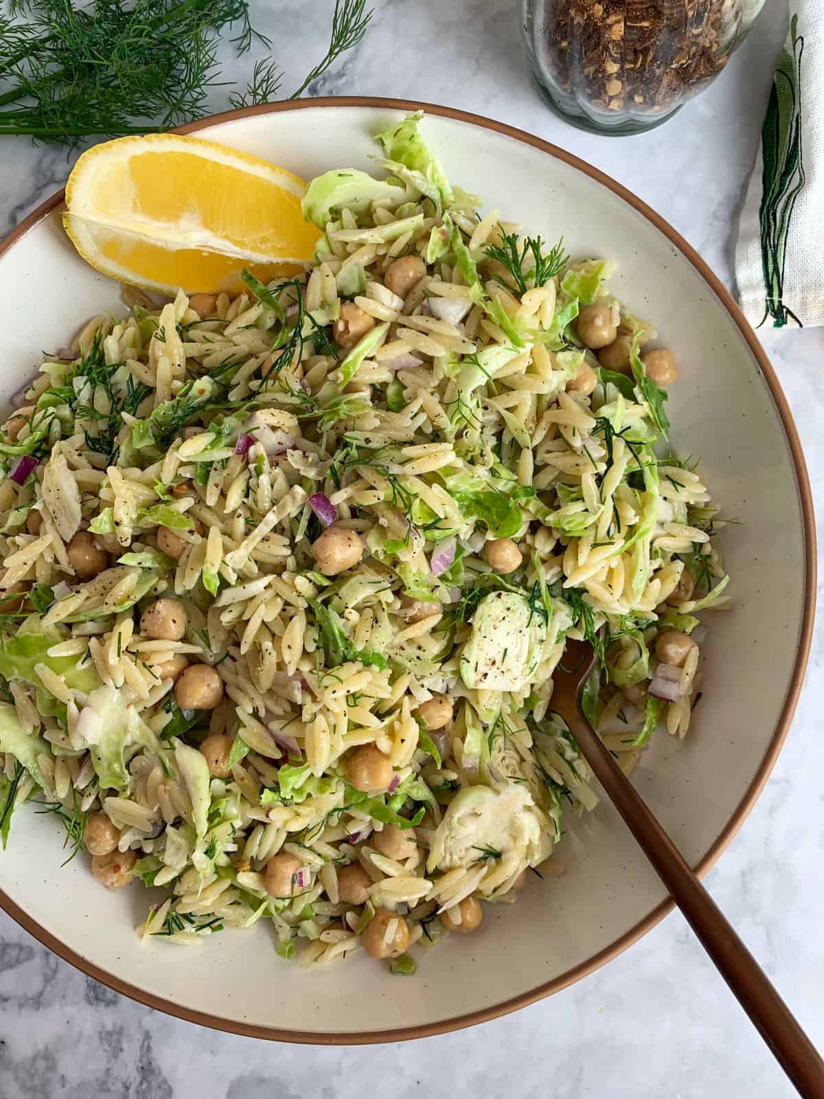 https://samcookskindness.com/wp-content/uploads/2023/06/chickpea-orzo-salad.jpg