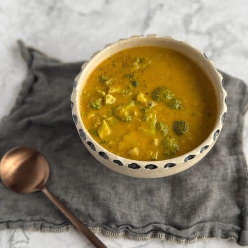 broccoli cheddar soup in a bowl- dairy free and vegan